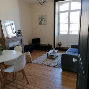  Apartamento De Charme Au Coeur De La Ville Francia